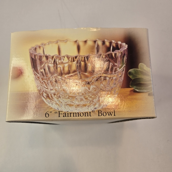 6" Fairmount Crystal Bowl - Picture 6 of 9